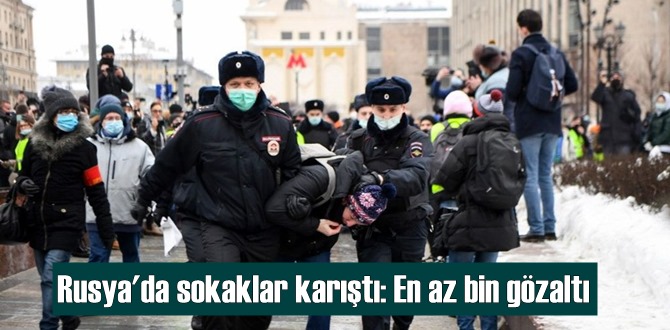 Rusya'da sokaklar karıştı: Polisi eylemcilere sert müdahalede bulundu Yüzlerce gözaltılar var!