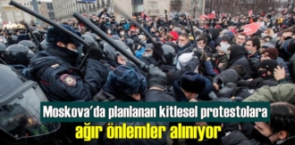 Moskova kentindeki Manezhnaya ve Kızıl Meydan'a ağır kuvvetler konuşlandırılıyor